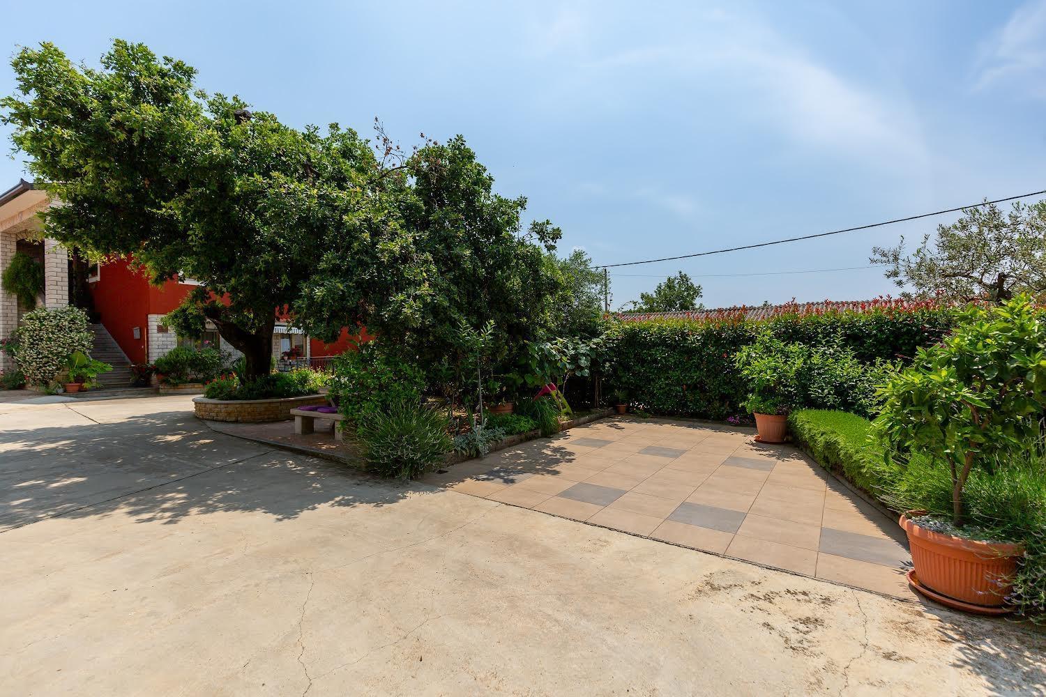 Apartman ANGOLO VERDE Vižinada Esterno foto